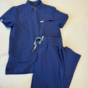 Figs Navy Blue Scrub Set